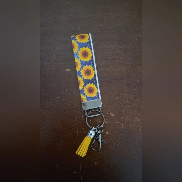 Keychains - Picture 4 of 4